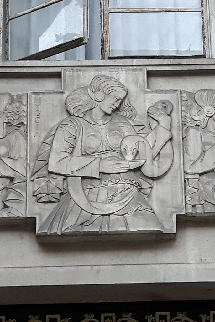 The Princess Royal Nurses Home, Great Ormond Street Hospital, London - 04.jpg